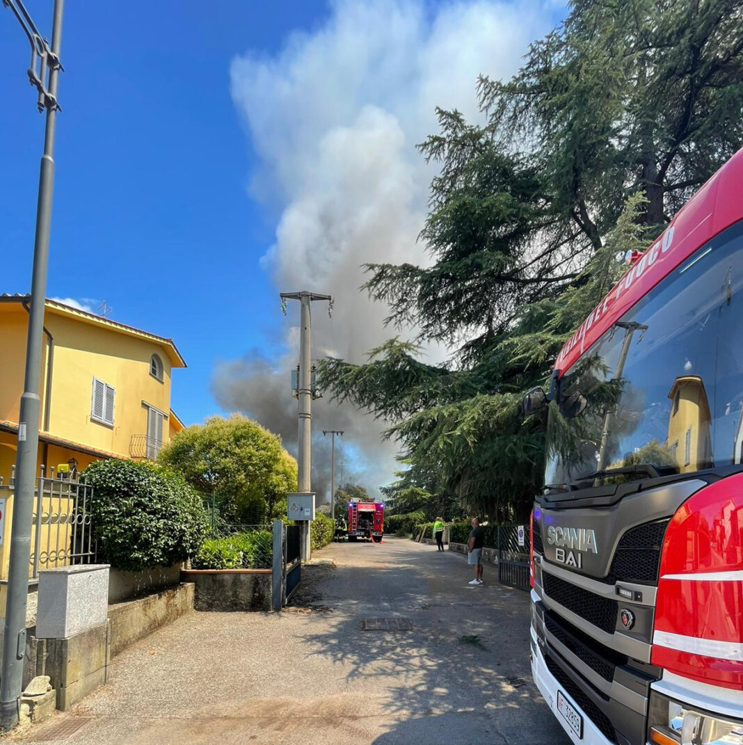 Incendio a Campi Bisenzio, sindaco: 