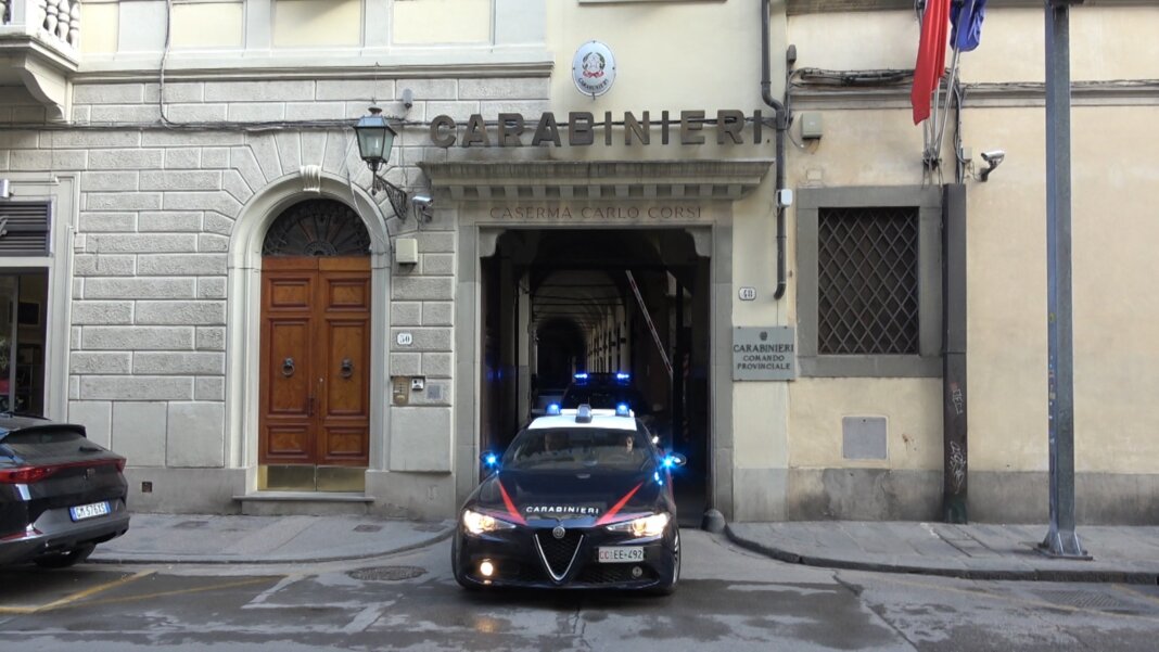 Il comando dei carabinieri di Firenze