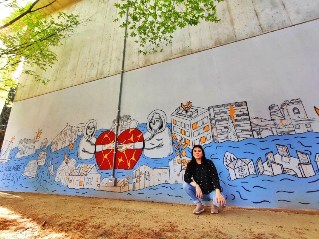 Stefania Matranga e il murales dedicato all'alluvione del novembre 2023