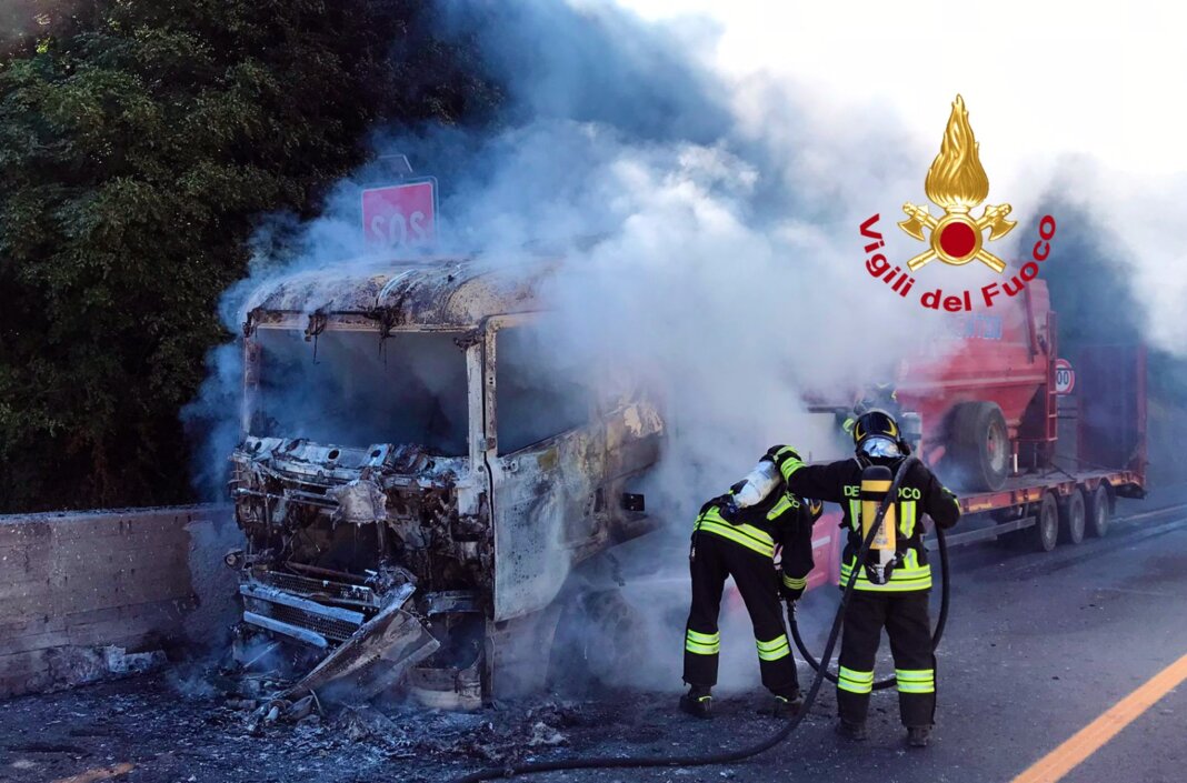 vigili del fuoco autostrada