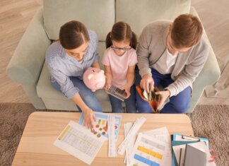 Assegno unico esteso ai lavoratori Ue senza residenza in Italia: cosa cambia con l’emendamento