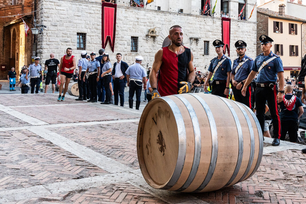 Alla Contrada di Voltaia il Bravìo delle Botti 2024