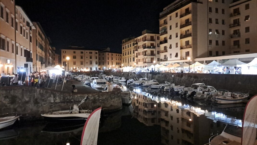 Effetto Venezia: Eugenio Bennato, Mussida, Rossana Casale e 'Tarabaralla'