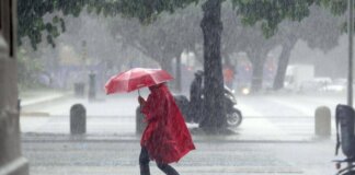 Italia nella morsa del maltempo, perturbazione in arrivo con piogge e nubifragi: le previsioni di Betti (Cnr)