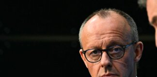 Germania, gli uomini devono ottenere un permesso militare per stare via più di 3 mesi