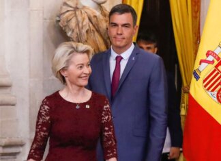 Spagna taglia al 10% l’Iva sui carburanti, Ue: “Va contro le nostre norme”