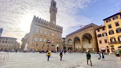 Partito a Palazzo Vecchio il confronto fra le sindache di Firenze e Prato