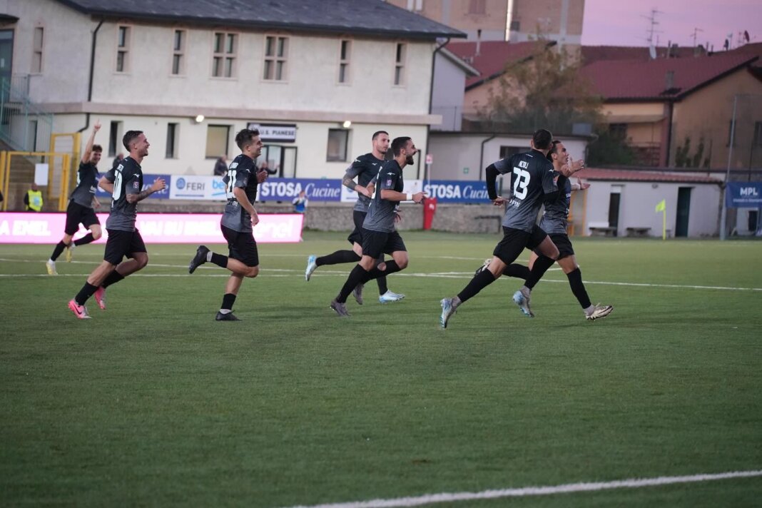 La Pianese apre la giornata di serie C ospitando il Gubbio