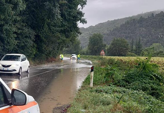 Allerta meteo prorogata: forte perturbazione in Toscana