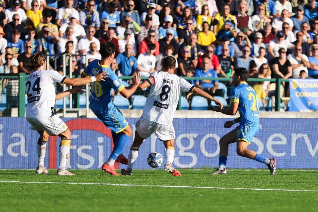 Pari interno con la Juve Stabia: per la Carrarese è il sesto risultato utile di fila