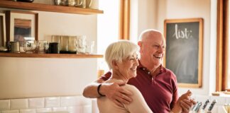 Spuntini di esercizio: micro-movimenti che aiutano la longevità