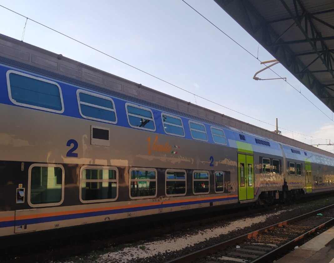 Toscana in treno con 'Tap&Tap': in viaggio con ticket contactless