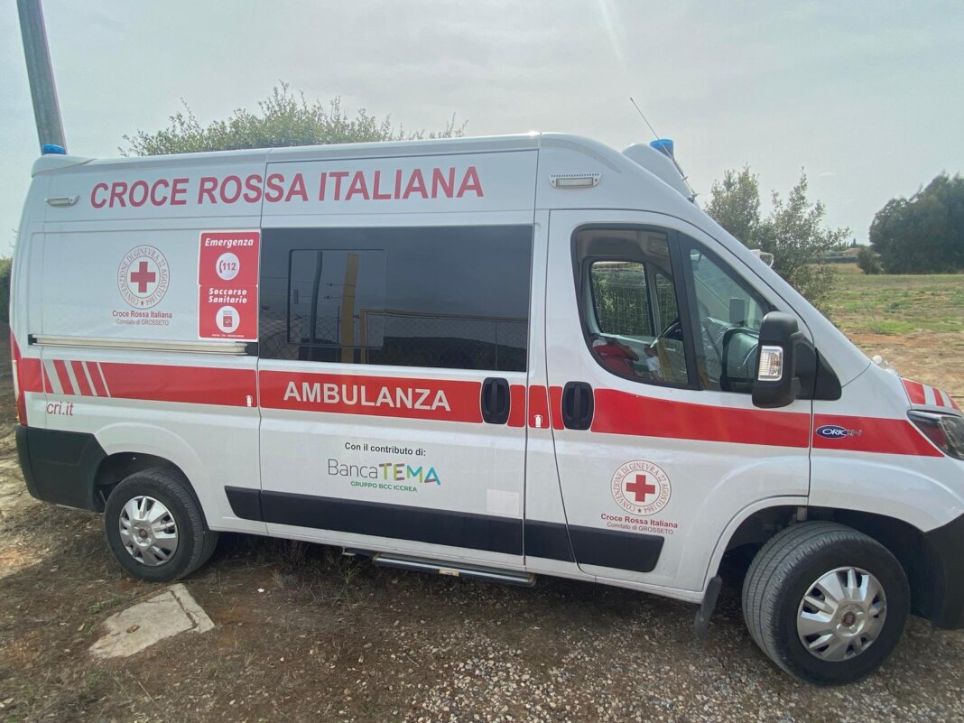 Accoltellato davanti a un locale di Grosseto alle 6 del mattino