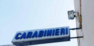 Donna colpita con una padella mentre teneva in braccio il figlioletto, arrestato ex compagno