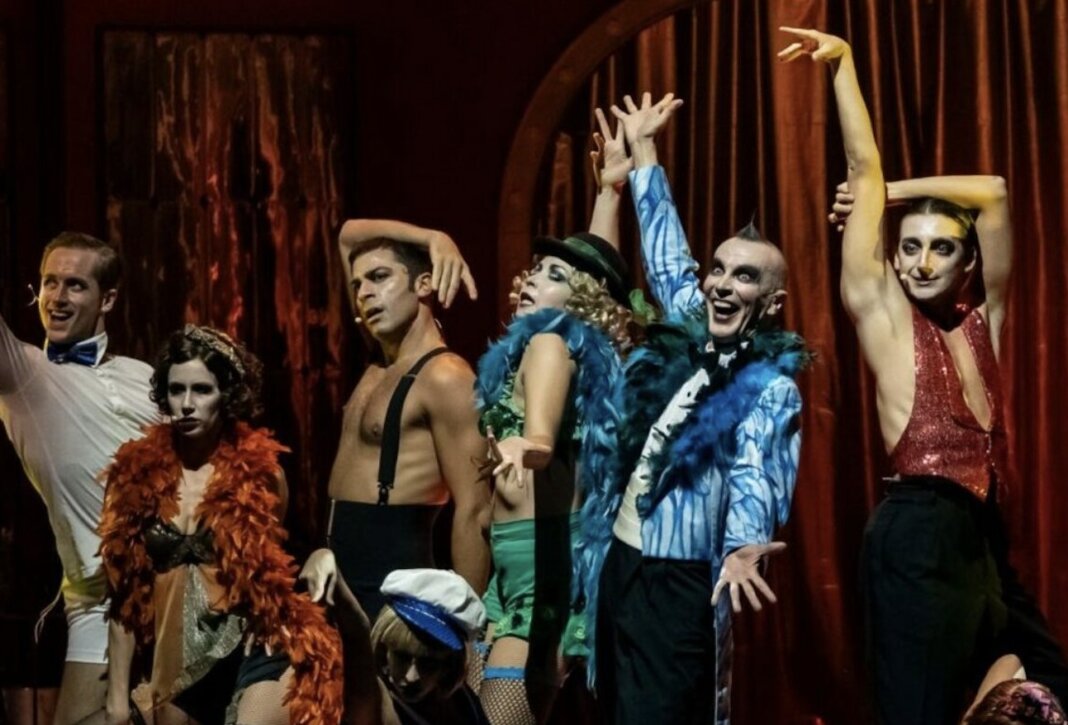 Al teatro Verdi di Montecatini il musical 'Cabaret' di e con Arturo Brachetti