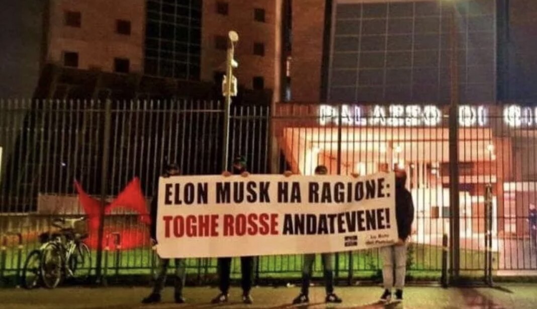 Striscioni contro la magistratura davanti ai tribunali, associazioni di destra nel mirino