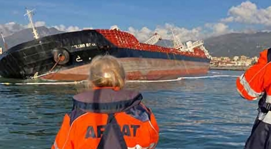 Nave Guang Rong a Marina di Massa, Arpat: 