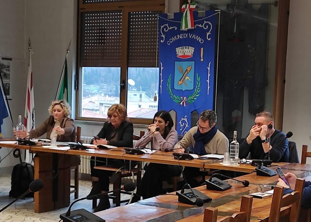 Alluvione nella Valle del Bisenzio, sopralluogo di Monni e sindaci: 