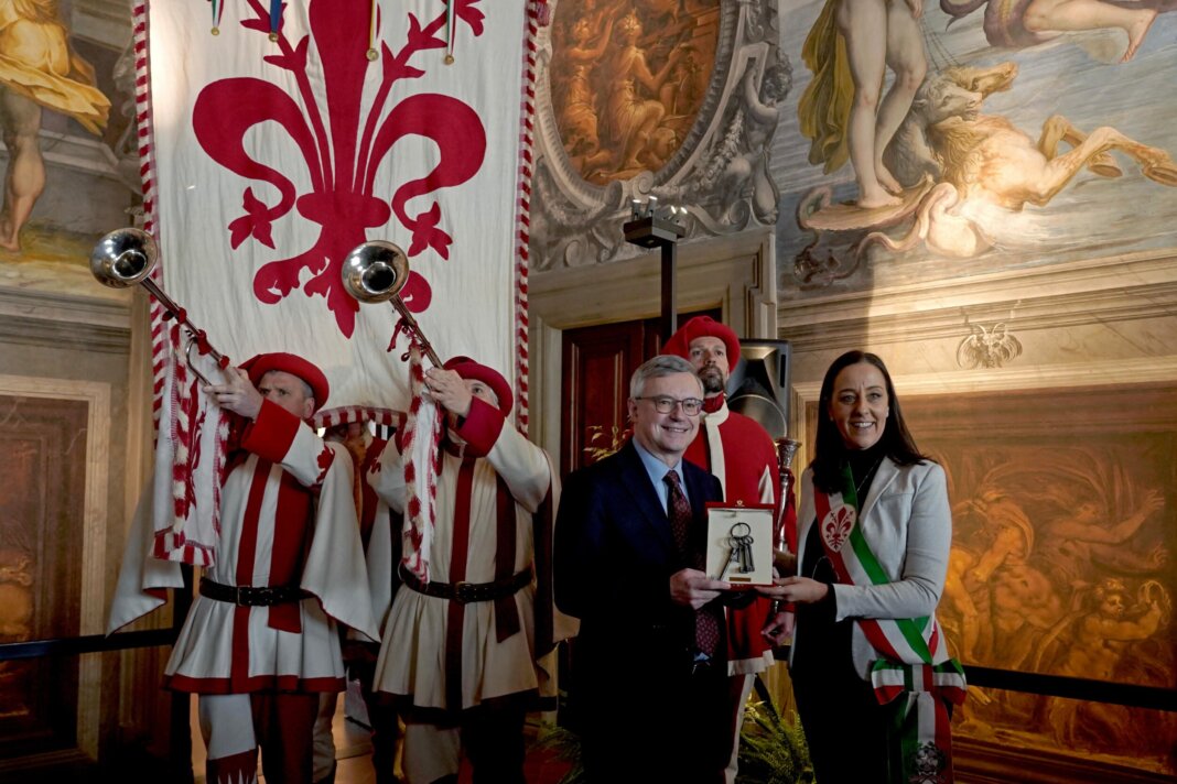 Allo storico Alessandro Barbero le chiavi della città di Firenze