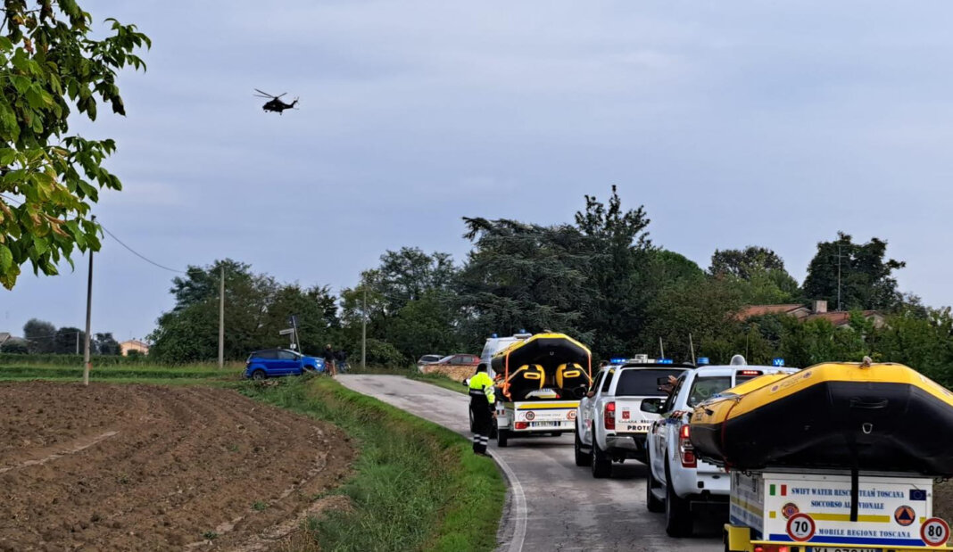 Allerta arancione prorogata in Toscana: scuole chiuse