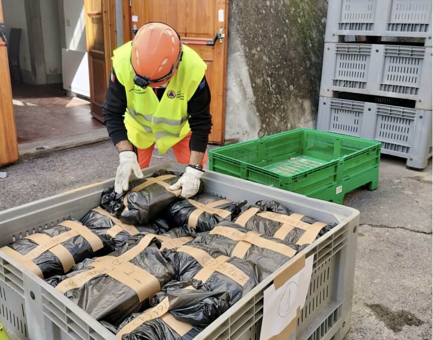 Alluvione, messo in sicurezza il patrimonio dell’archivio storico dell’istituto De Martino di Sesto