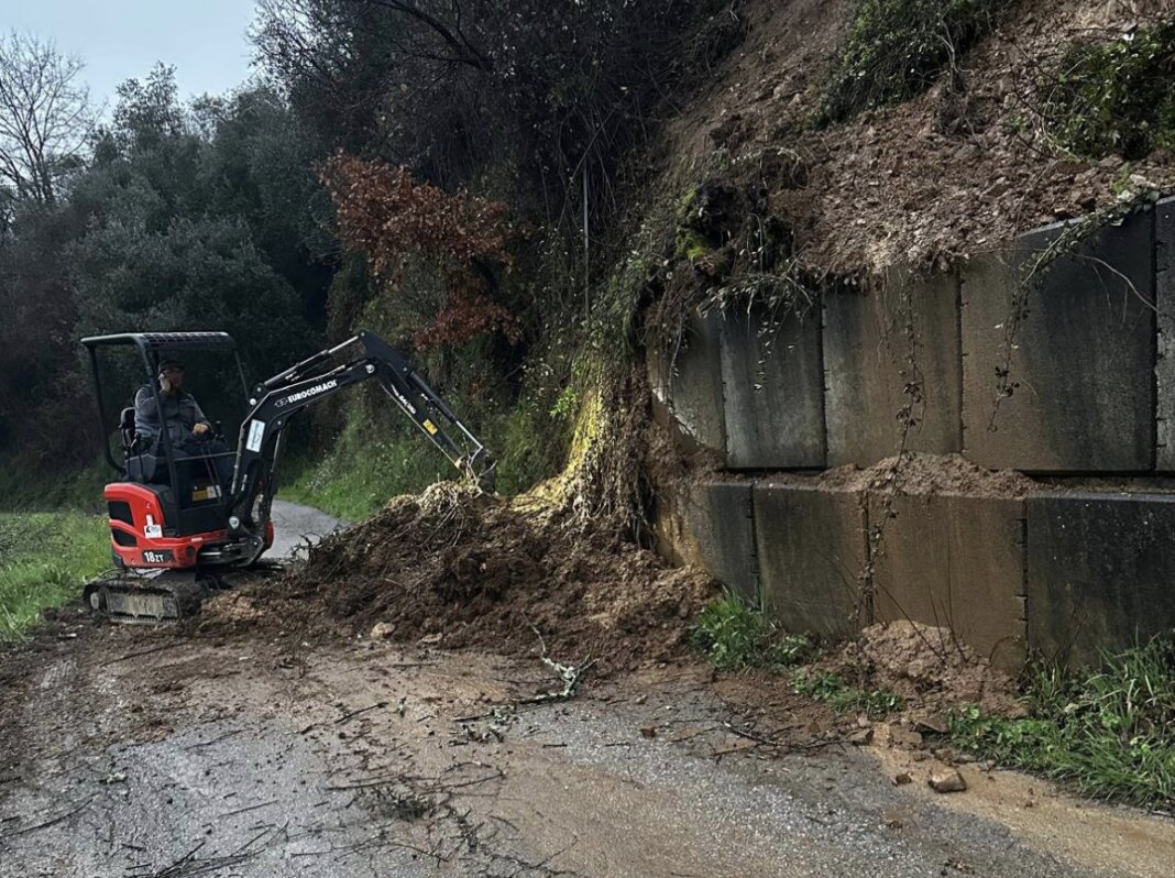 Prosegue l'allerta meteo arancione: sei Comuni della provincia di Firenze prorogano le ordinanze