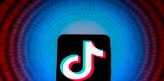 Ue accusa TikTok: “Crea dipendenza, violato il Dsa”