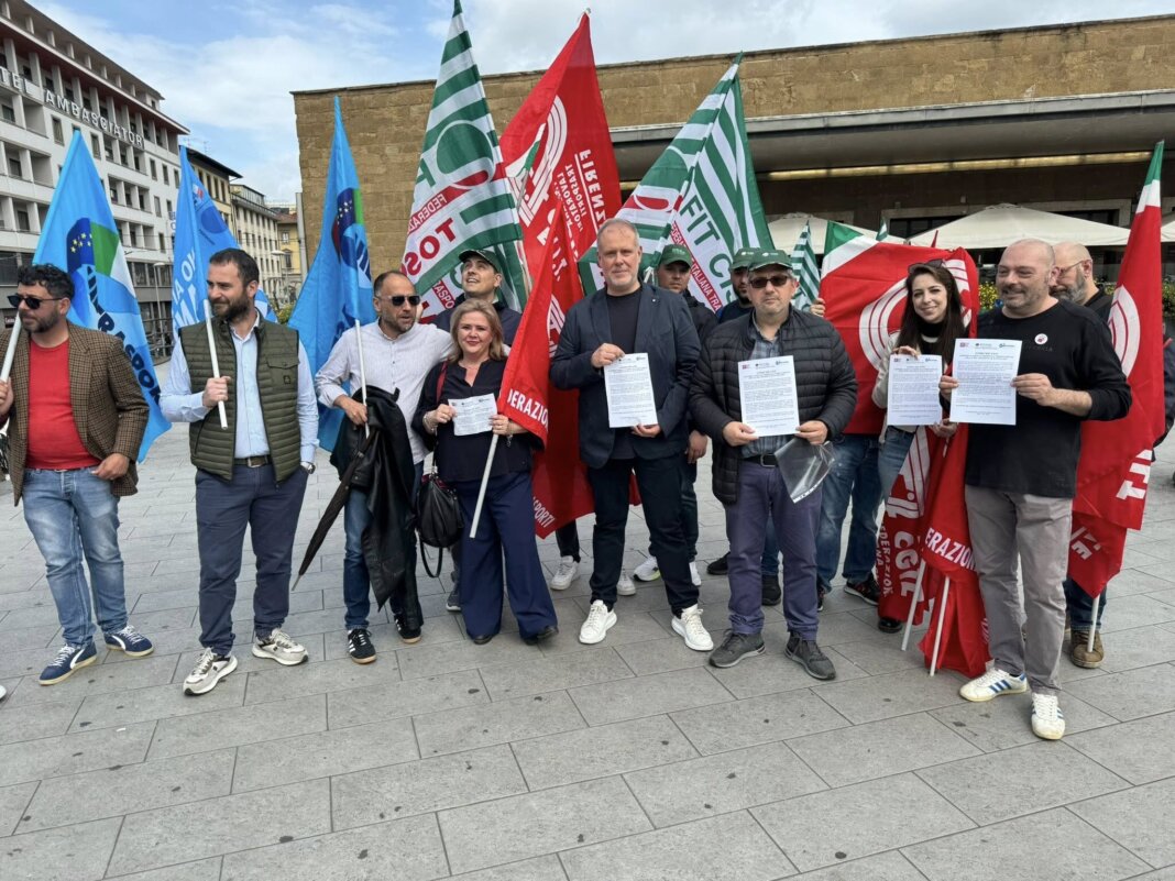 Trasporto ferroviario: ampia adesione allo sciopero per il contratto nazionale