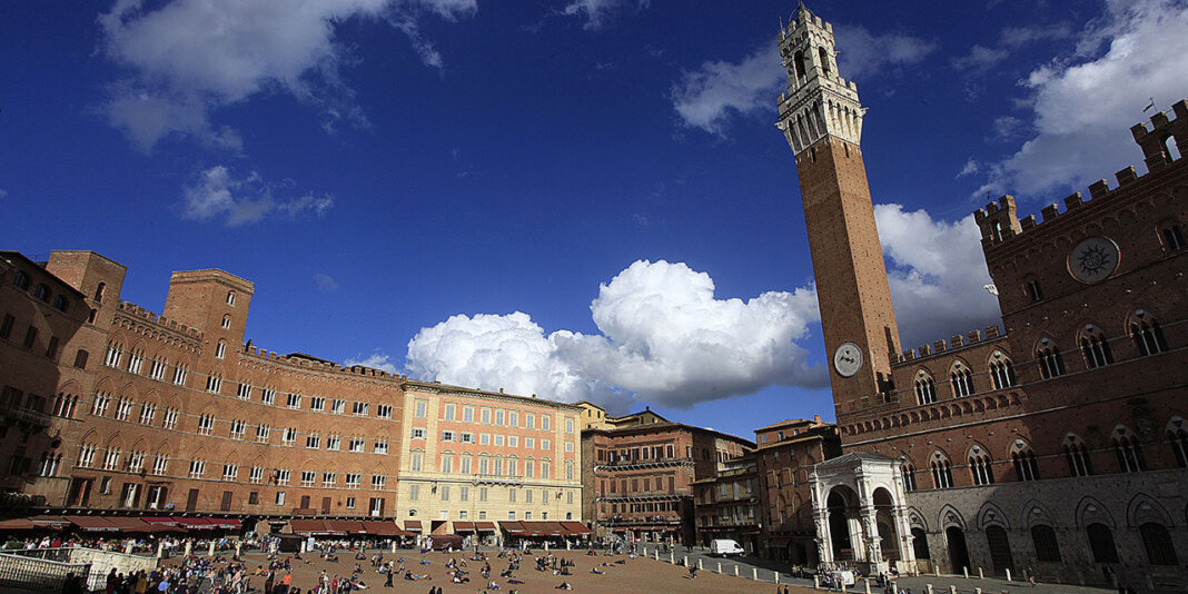 Cresce l'attesa per l'arrivo a Siena del Giro d'Italia: tanti eventi per attendere la corsa in rosa
