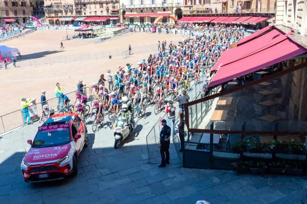 Il Giro d'Italia arriva a Siena: tanti eventi collaterali in attesa della corsa in rosa