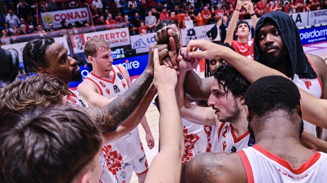 Niente impresa con Cremona per il Pistoia Basket 2000: è retrocessione