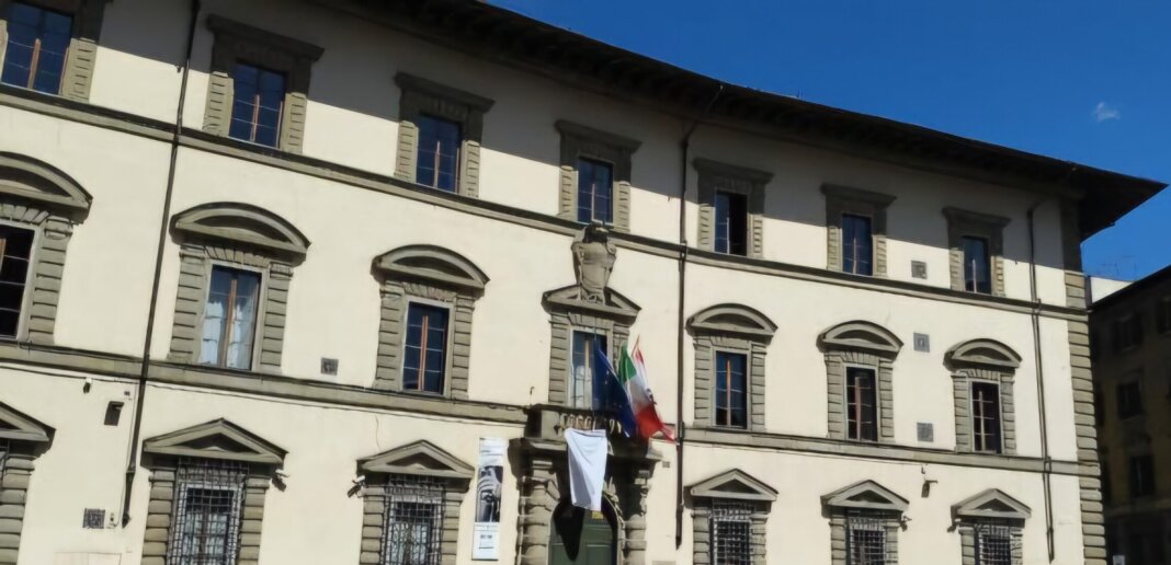 Toscana espone sudario per Gaza, Giani: 