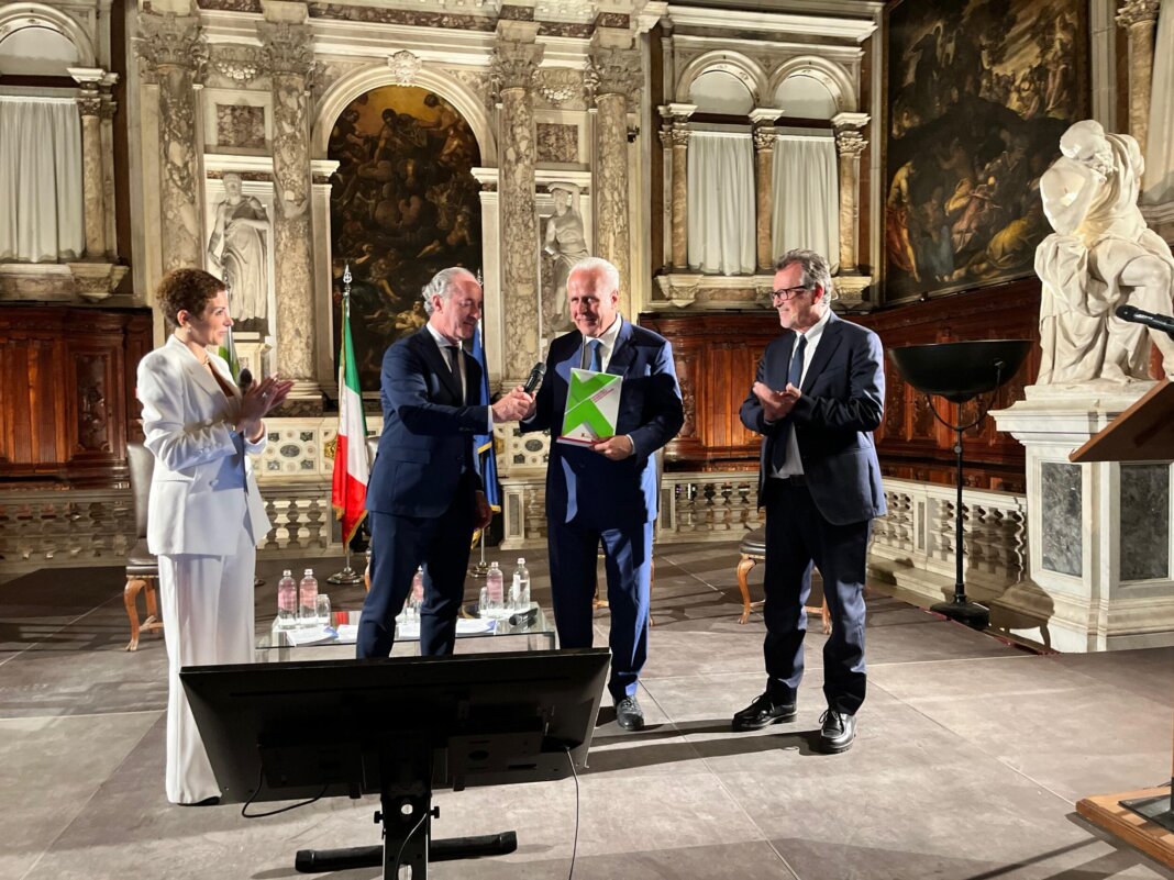 Il Festival delle RegionI 2026 si terrà in Toscana. A Venezia staffetta Zaia - Giani