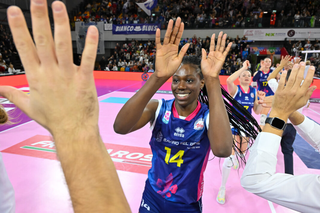 A1 femminile, a Scandicci resta la centrale Linda Nwakalor
