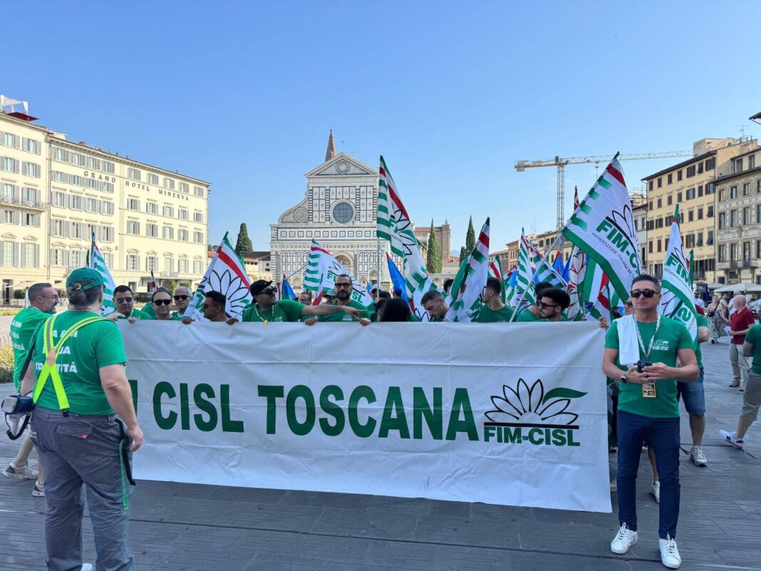 In piazza per il contratto: nuovo sciopero dei lavoratori metalmeccanici