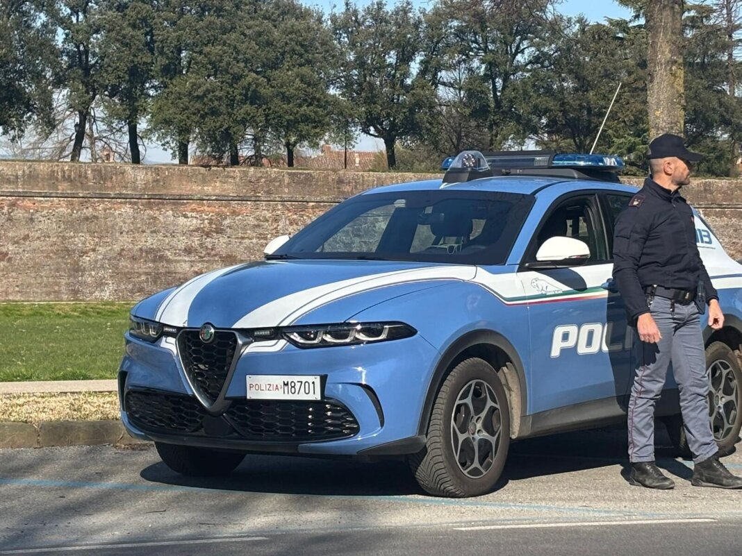 Maltrattamenti reiterati alla compagna anche davanti ai figli: 47enne allontanato da casa