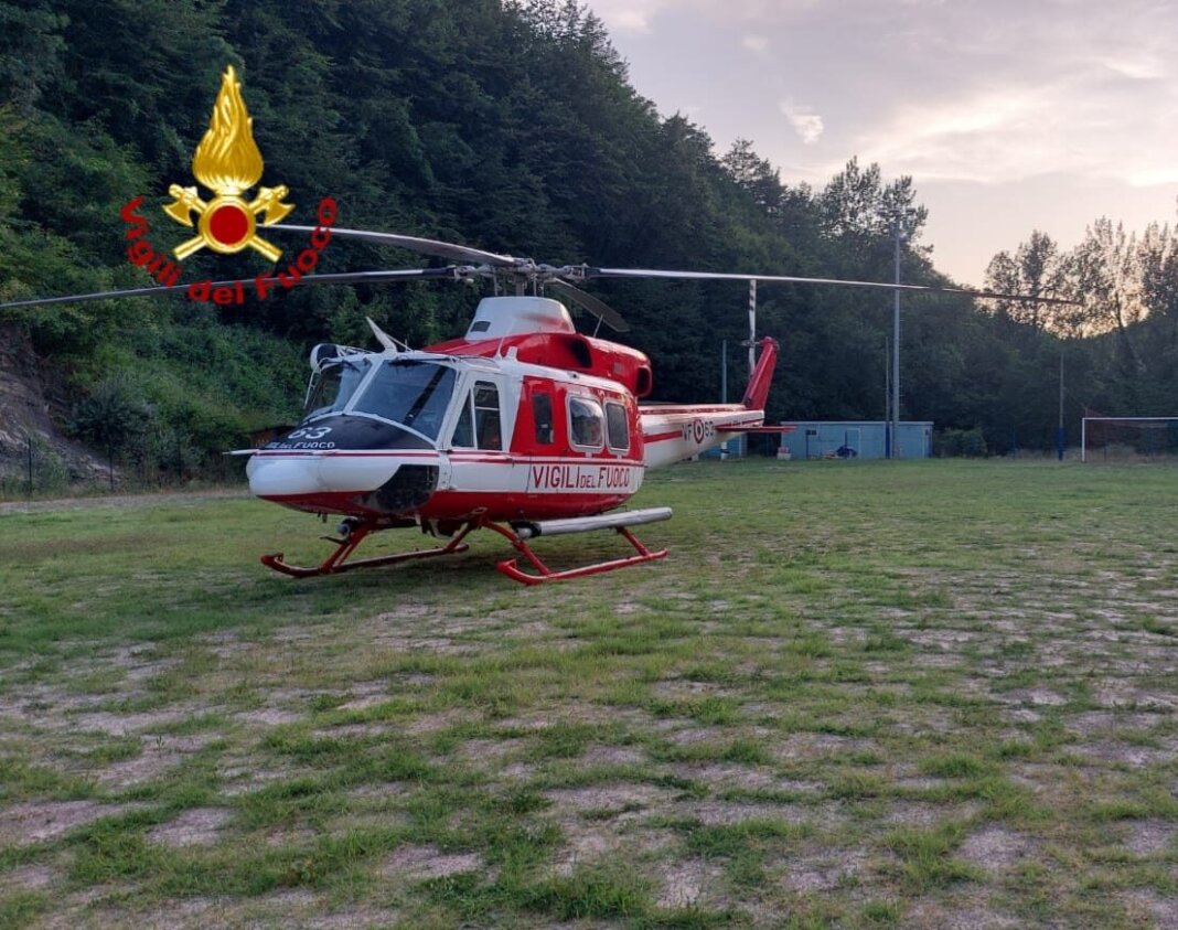 Si perde durante un'escursione a Rincine, recuperato dall'elicottero dei vigili del fuoco