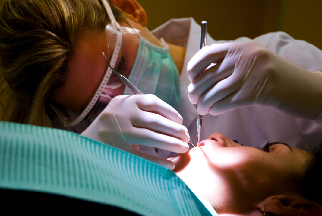 Ambulatori per le emergenze nei giorni festivi per l'odontoiatria pubblica