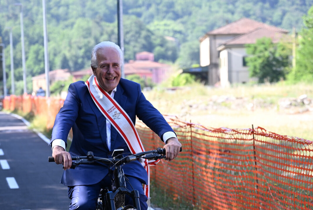 Regionali Toscana 2025, si moltiplicano appelli dei sindaci per Giani bis: 