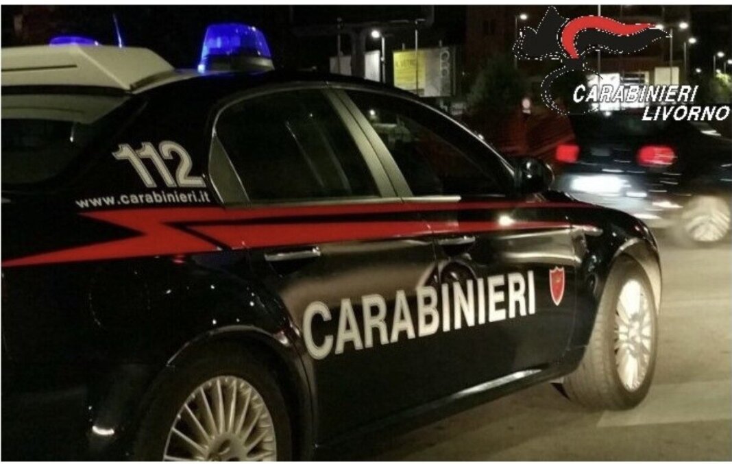 Picchia la prostituta per riavere i soldi della prestazione sessuale: arrestato