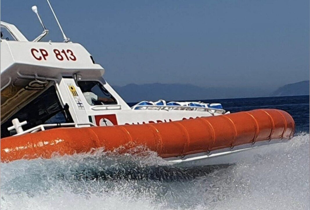 Uomo di 84 anni trovato cadavere in mare
