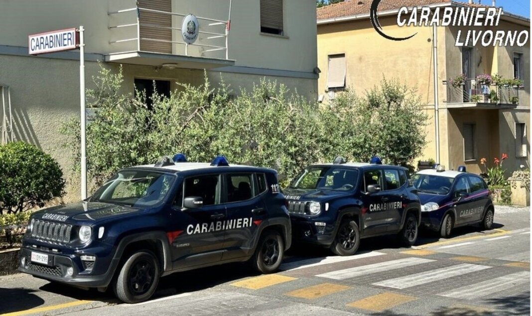 Aggrediscono un uomo per rubargli un cellulare: nei guai tre minorenni a Bibbona
