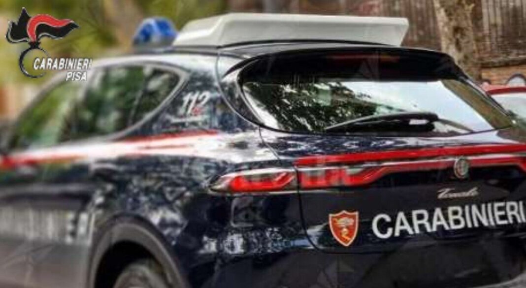 Inseguimento da film dopo un controllo dei carabinieri: arrestati in due