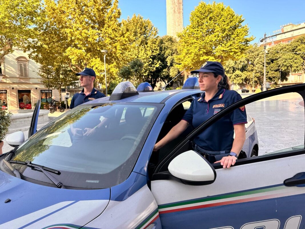 Rubano un camion con tre milioni di euro in farmaci: arrestati in tre dalla polizia