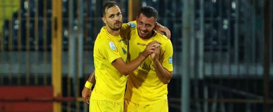 Empoli Carrarese