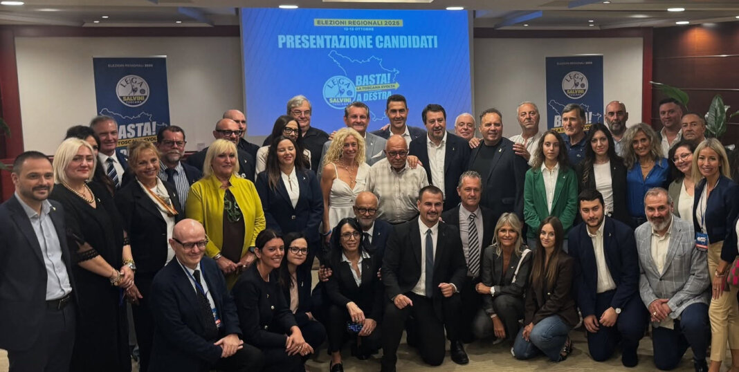 Regionali Toscana 2025, Salvini a Firenze con Vannacci: 
