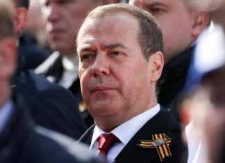 Russia, Medvedev: “Il rischio di una guerra mondiale è molto alto”