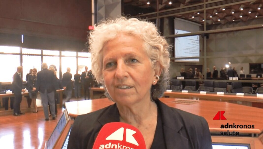 Prevenzione cancro seno, Patarnello (AstraZeneca): “Poliziotte modello positivo”