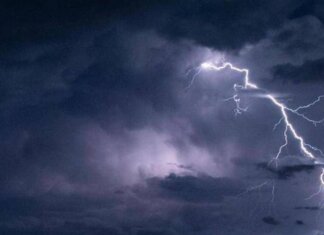 Meteo, peggioramento in arrivo: pioggia da stasera e avviso meteo per domani