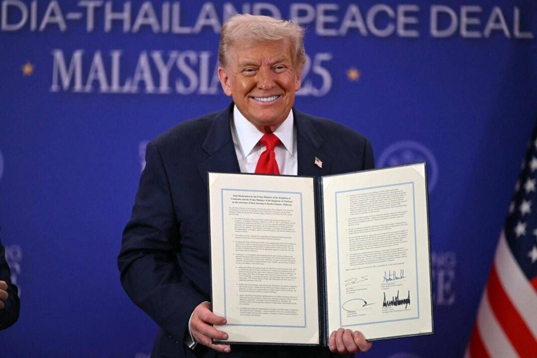 Trump in Asia, missione tra pace e dazi. Messaggio a Xi sull’Ucraina: “Ci aiuti con la Russia”